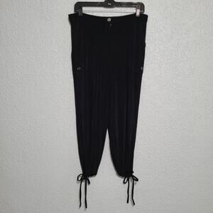 Chicos Travelers Womens Pull On Capri Jogger Pants Size M Basic Lounge Essential